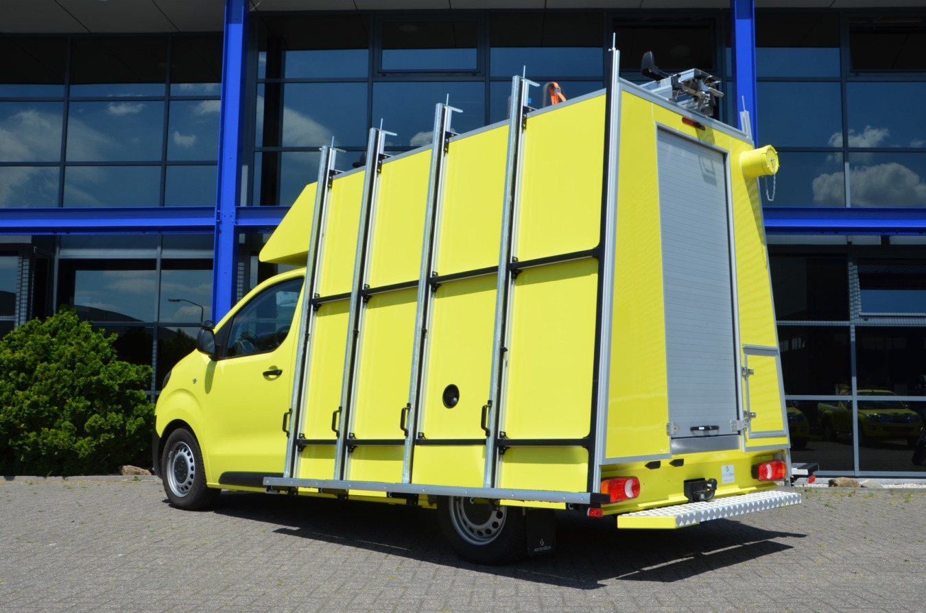 Toyota bedrijfswagens proace glasrasteel op chassis cabine